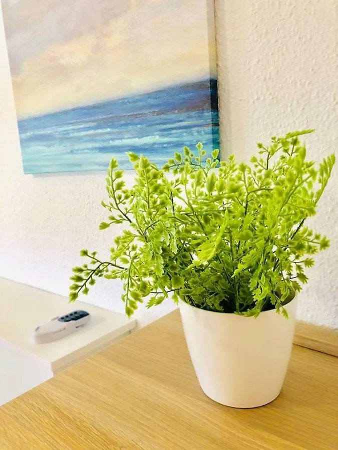 Apartamento Impresionante 1ª línea de playa... Fuengirola 0*,  España